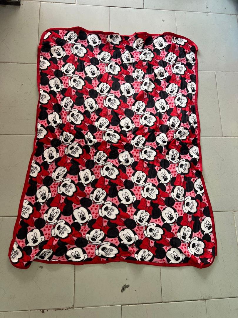 پتو نوزاد طرح میکی موس