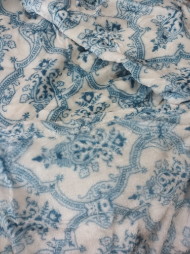 پتو مسافرتی دو نفره طرح دار