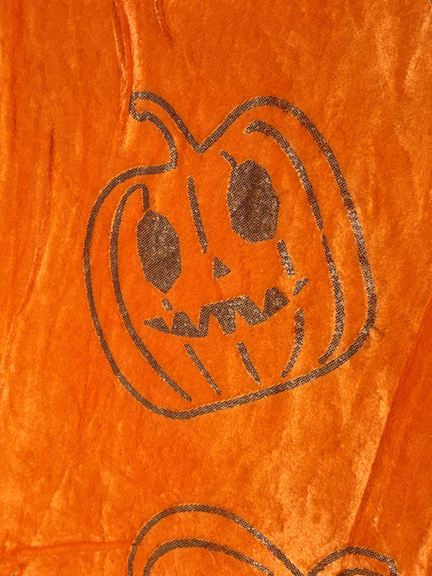 پتو نقره کوب طرح کدو هالووین 🎃